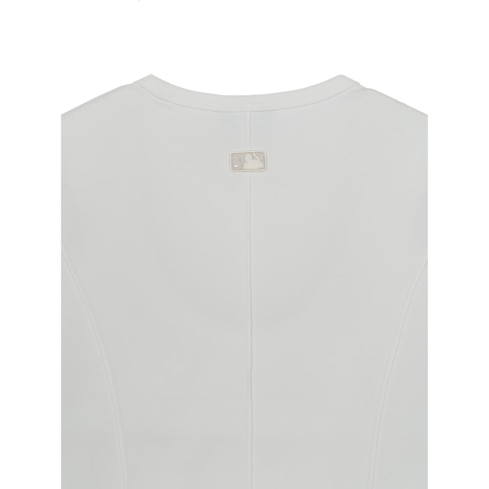 เสื้อยืด  Basic Silm Fit T-Shirts New York Yankees