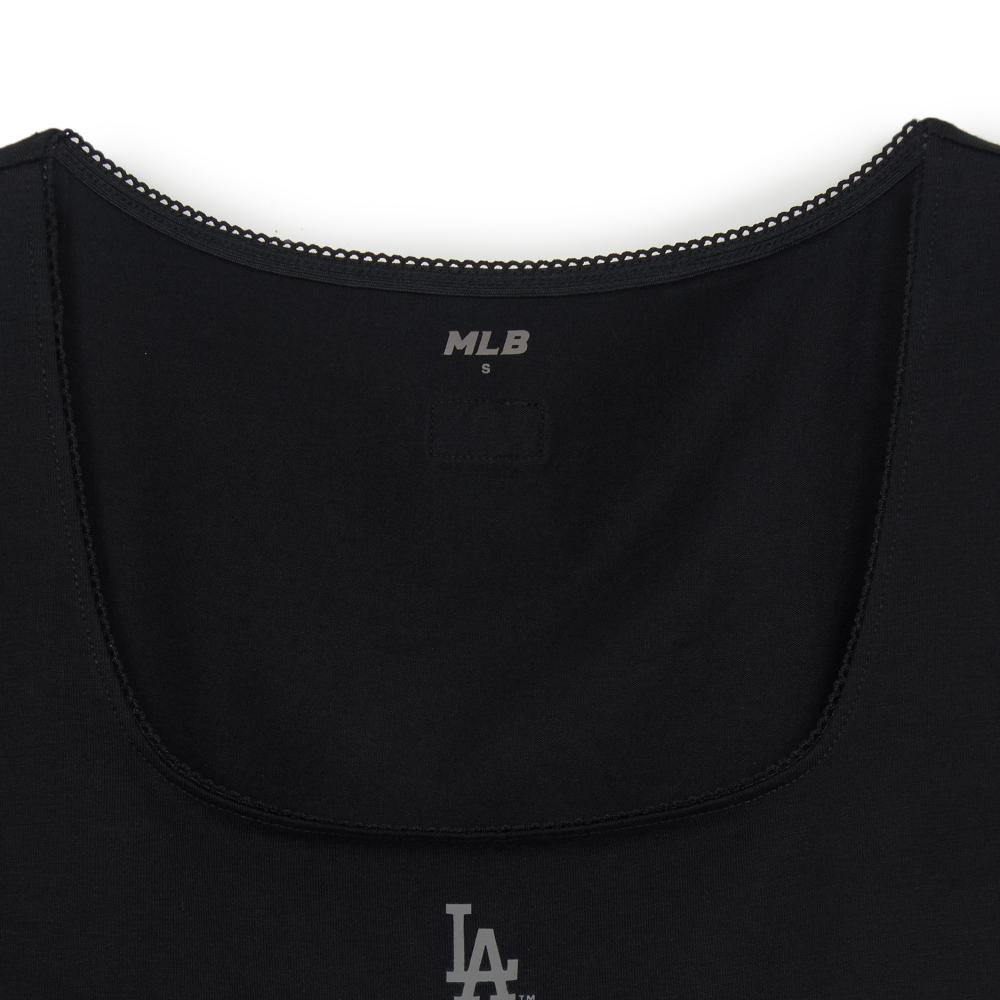 เสื้อยืด  Basic Lace Square Neck Slim Semi Crop T-Shirts Los Angeles Dodgers