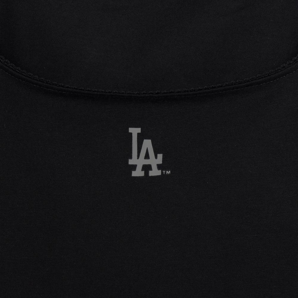 เสื้อยืด  Basic Lace Square Neck Slim Semi Crop T-Shirts Los Angeles Dodgers