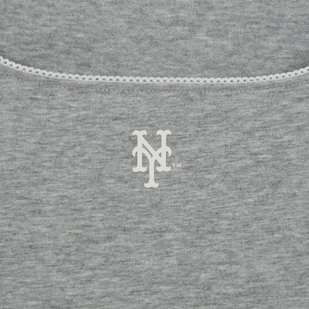 เสื้อยืด  Basic Lace Square Neck Slim Semi Crop T-Shirts New York Mets