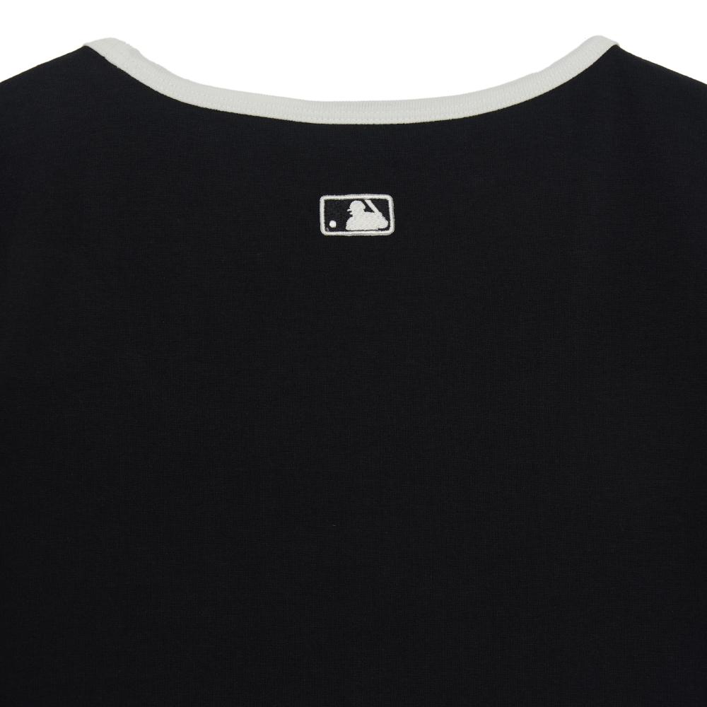 เสื้อยืด  Basic Squar Neck Slim Fit T-Shirts Los Angeles Dodgers