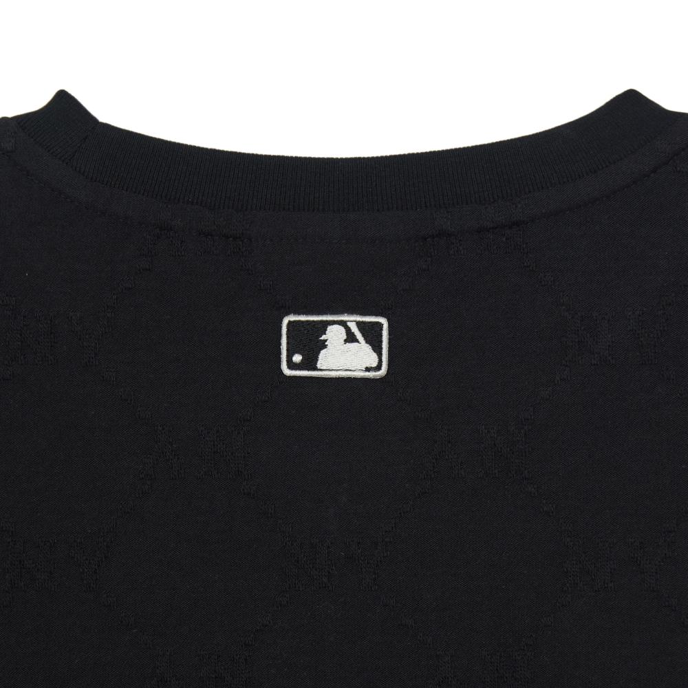 เสื้อยืด Women's Dia Monogram Tonal Jaquard Crop T-Shirts New York Yankees