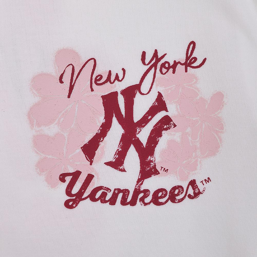 Women's Flower Graphic Comfortable Fit T-Shirts New York Yankees