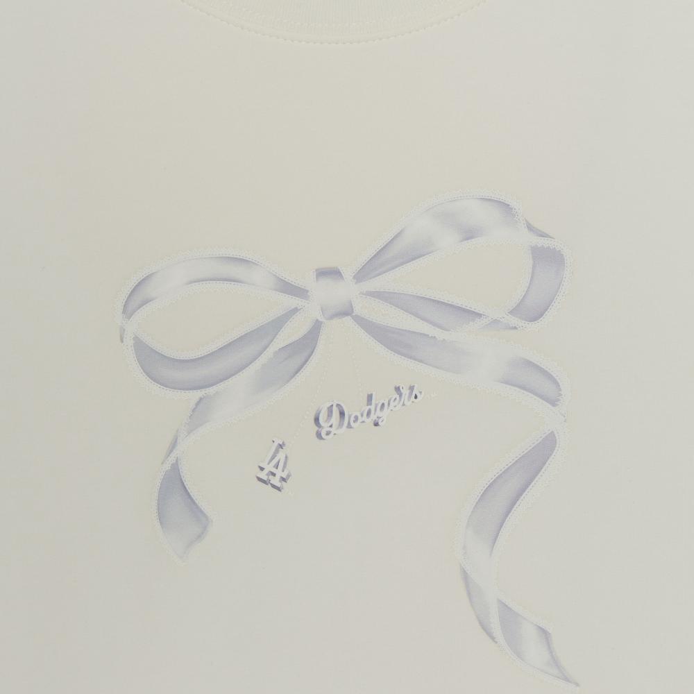 Bow Tie Graphic Slim Semi Crop T-Shirts Los Angeles Dodgers