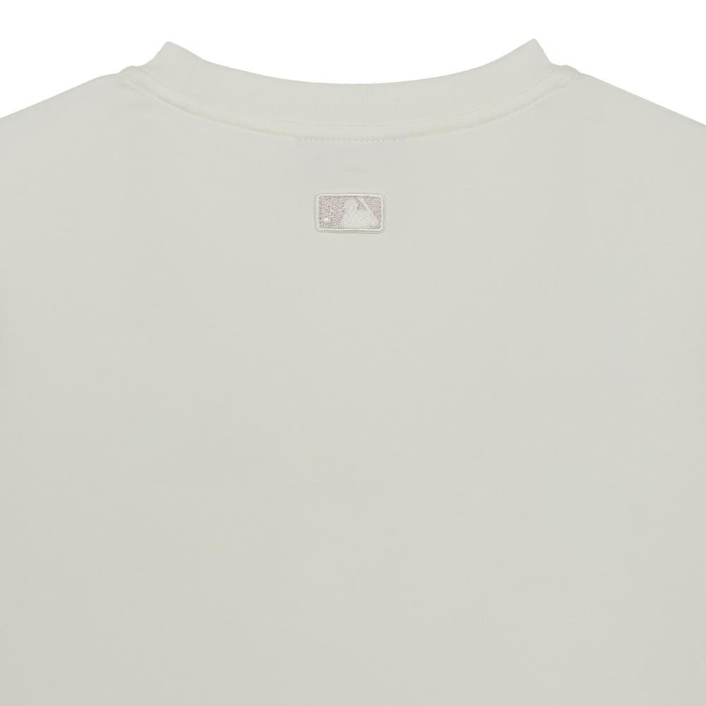 Bow Tie Graphic Slim Semi Crop T-Shirts Los Angeles Dodgers
