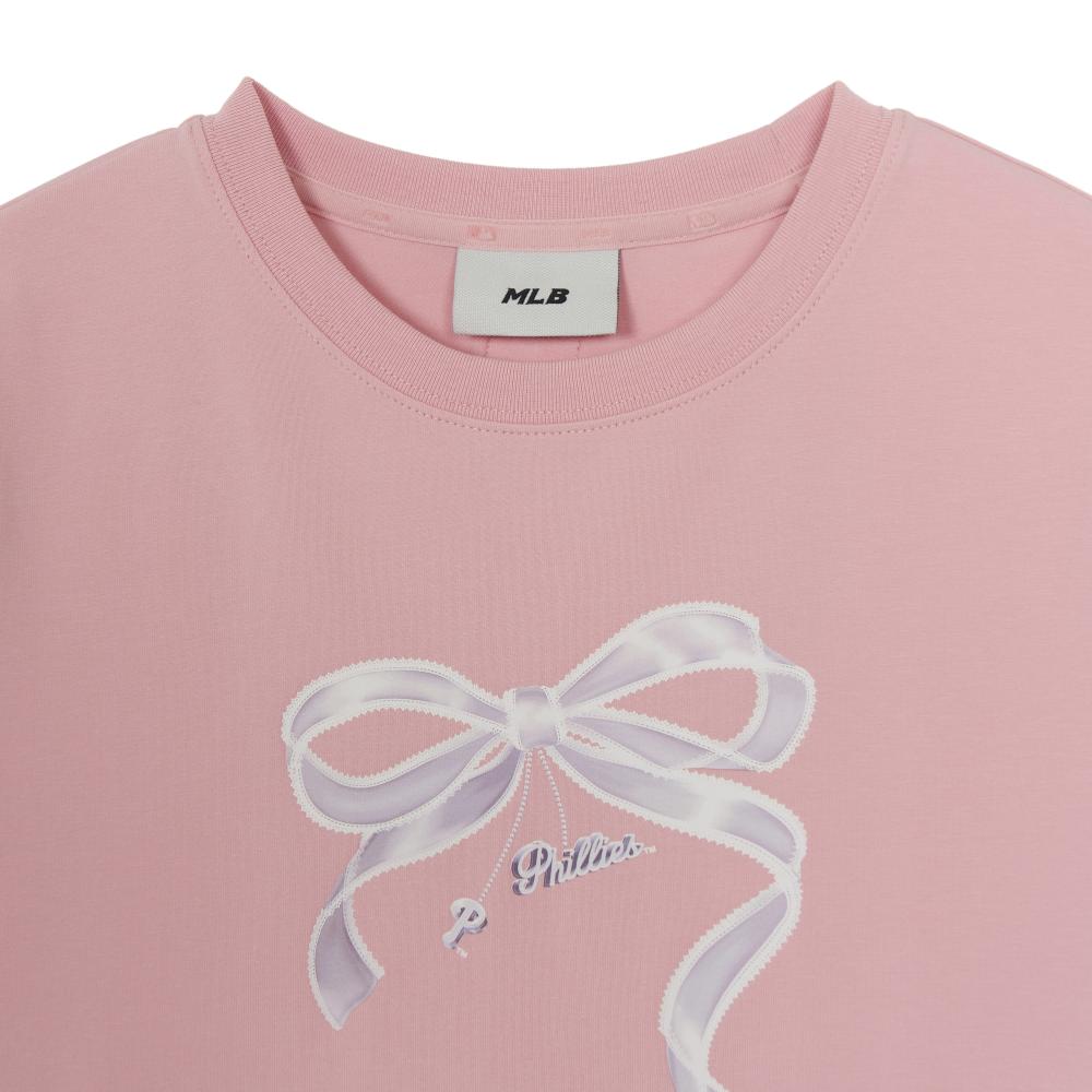 เสื้อยืด Bow Tie Graphic Slim Semi Crop T-Shirts Philadelphia Phillies
