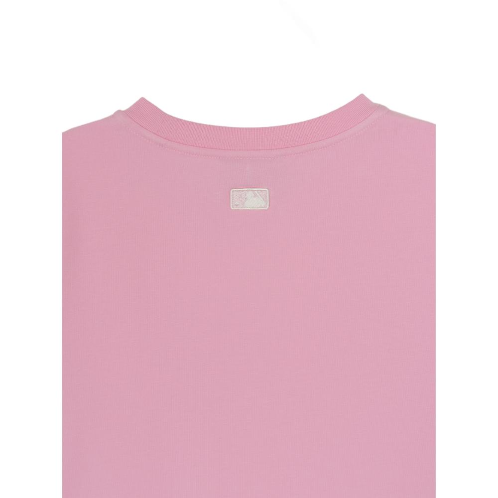 เสื้อยืด  Bow Tie Graphic Slim Semi Crop T-Shirts Cleveland Guardians