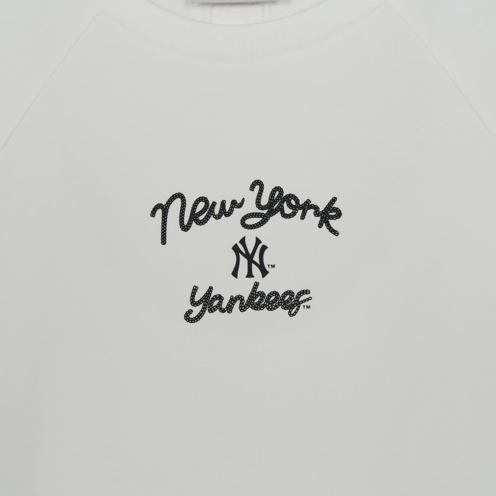 เสื้อยืด  Varsity Lace Track Slim Semi Crop T-Shirts New York Yankees