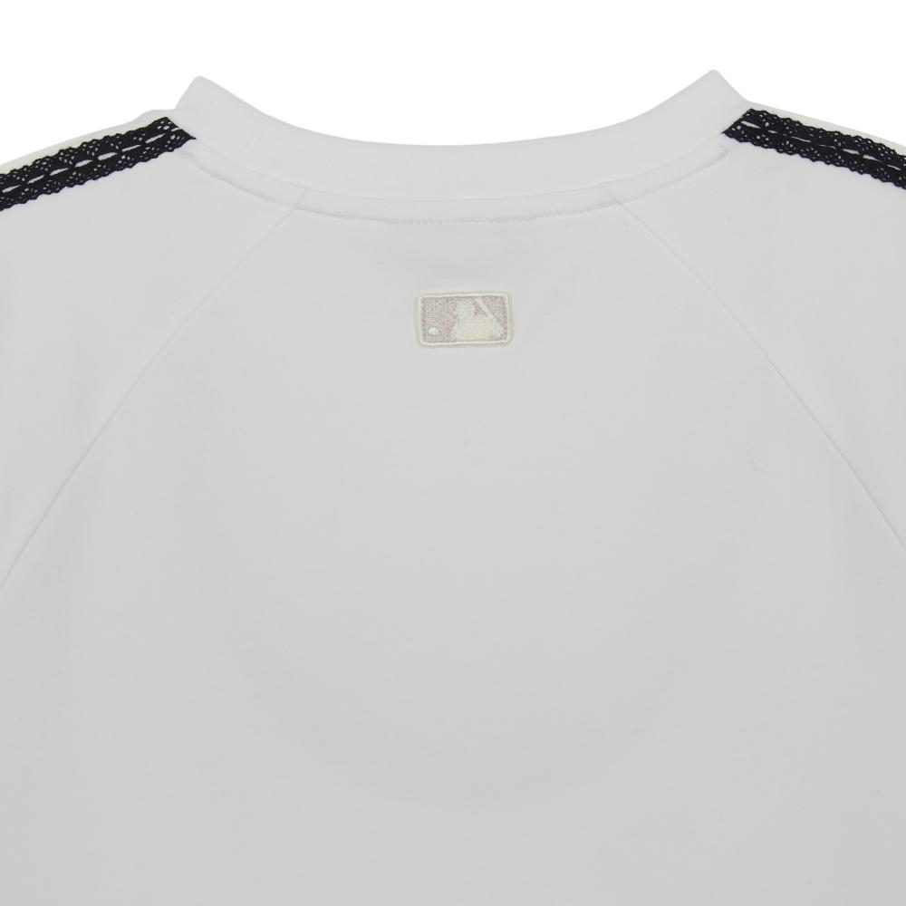เสื้อยืด  Varsity Lace Track Slim Semi Crop T-Shirts New York Yankees