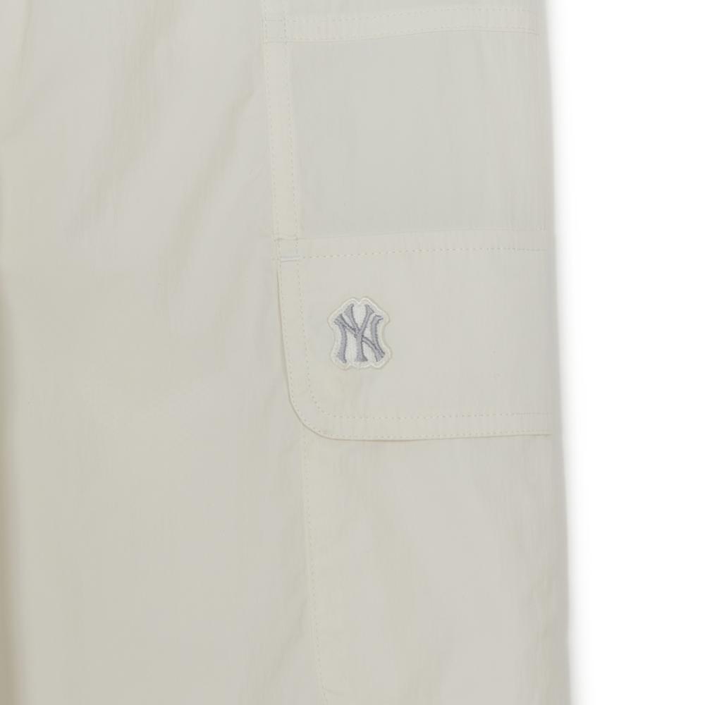 กางเกงขายาว  Light Weight Cargo Wide Flare Pants New York Yankees