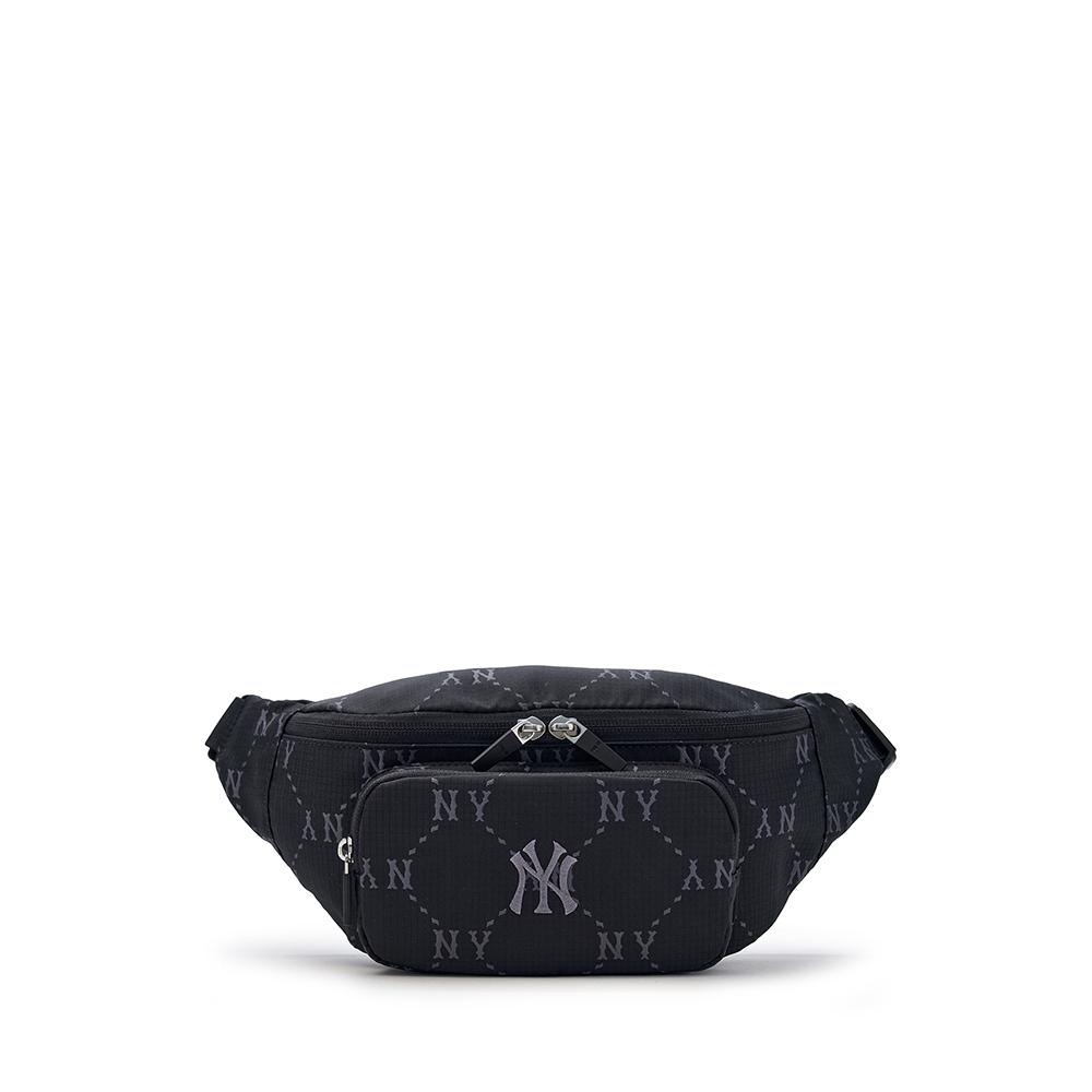 กระเป๋าคาดเอว  Dia Monogram Sportive Belt Bag New York Yankees