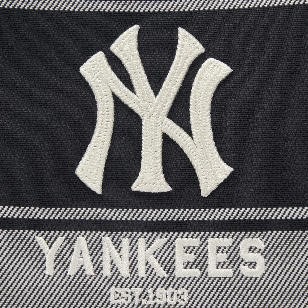 Varsity Lettering Logo Canvas Shoulder Bag New York Yankees