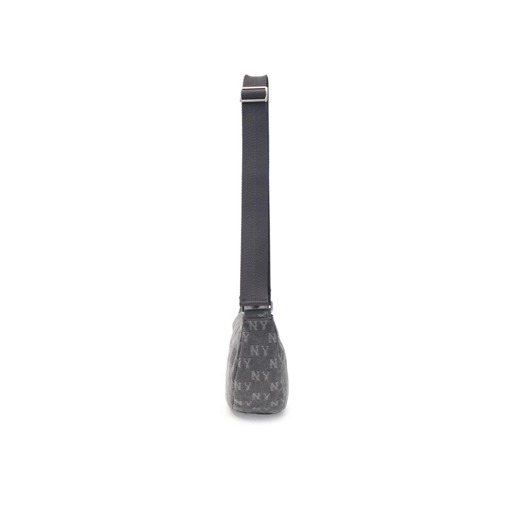 กระเป๋าสะพายไหล่  Classic Jacquard Denim Monogram Hobo Bag New York Yankees