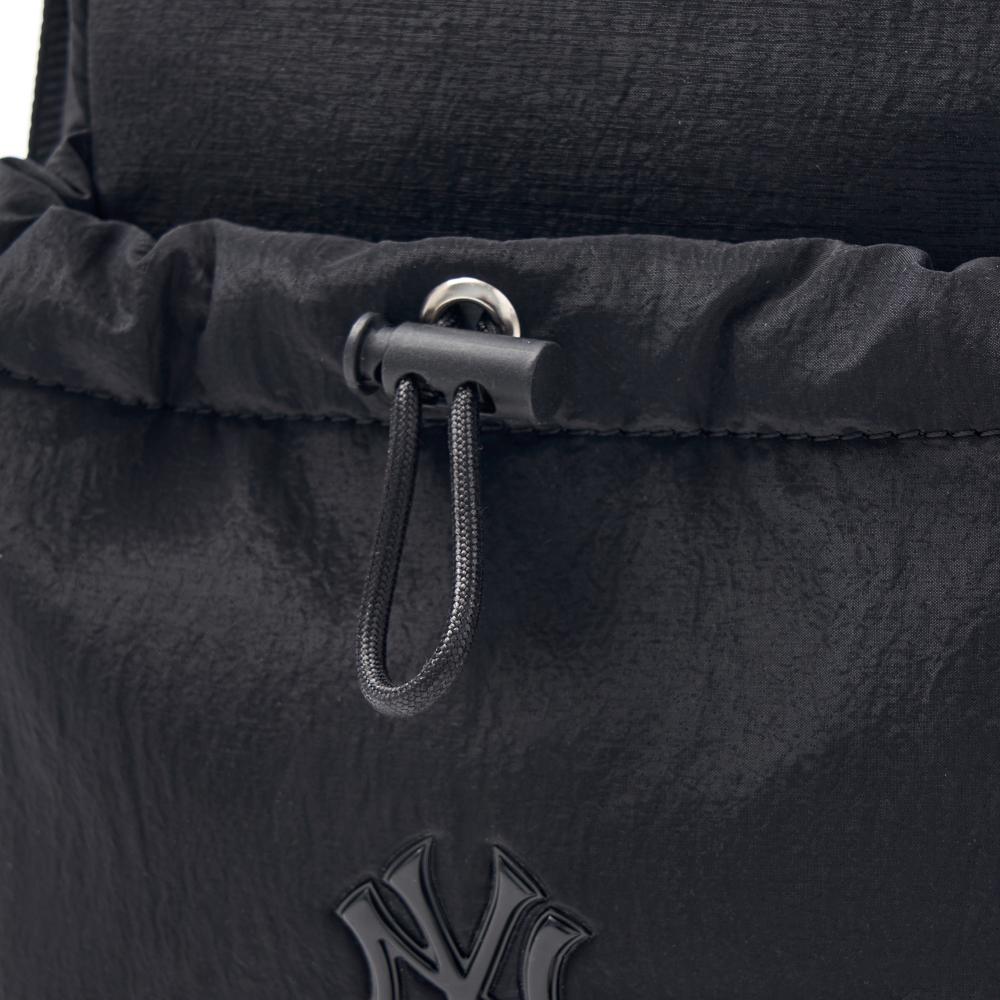 Basic Athleisure Mini Crossbody Bag New York Yankees