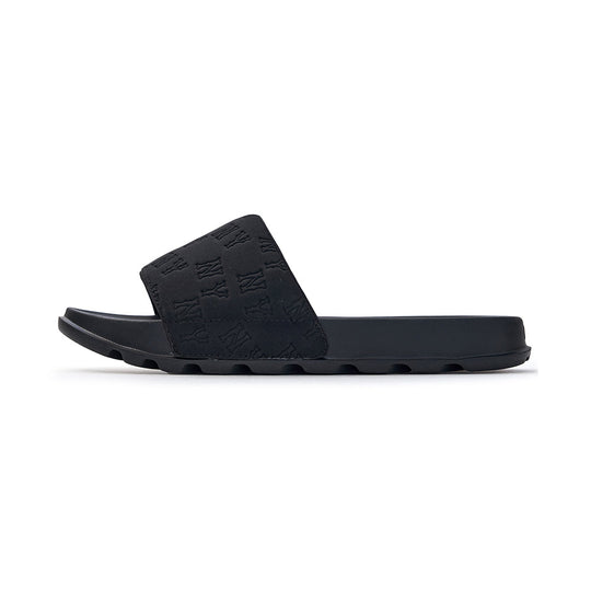 รองเท้าแตะ Chunky Skipper Monogram Slide New York Yankees