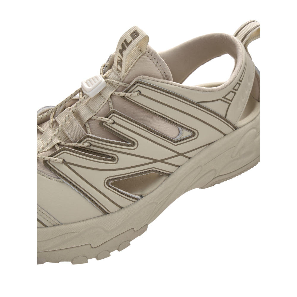 รองเท้ารัดส้น  Bigball Chunky Field Mask New York Yankees