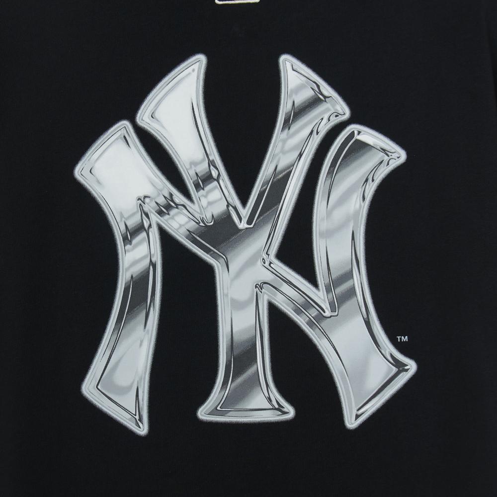 Basic Colorful Metal Logo Over Fit T-Shirts New York Yankees