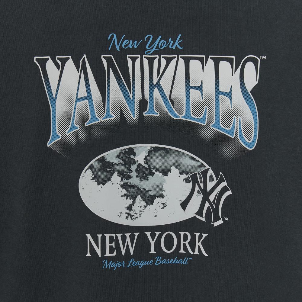 เสื้อยืด Varsity Washing Vintage Over Fit T-Shirts New York Yankees