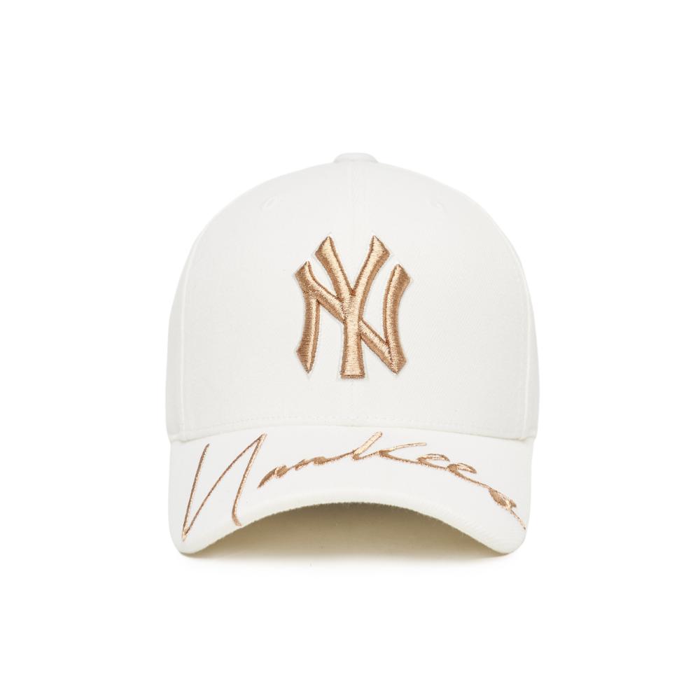 หมวกแก็ป Caligraphy Structured New York Yankees Ball Cap
