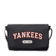 กระเป๋าสะพาย Varsity New York Yankees