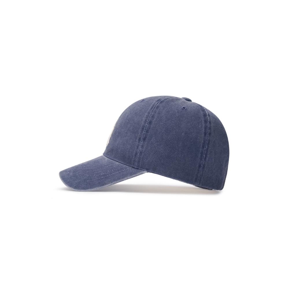 Basic New York Yankees Ball Cap