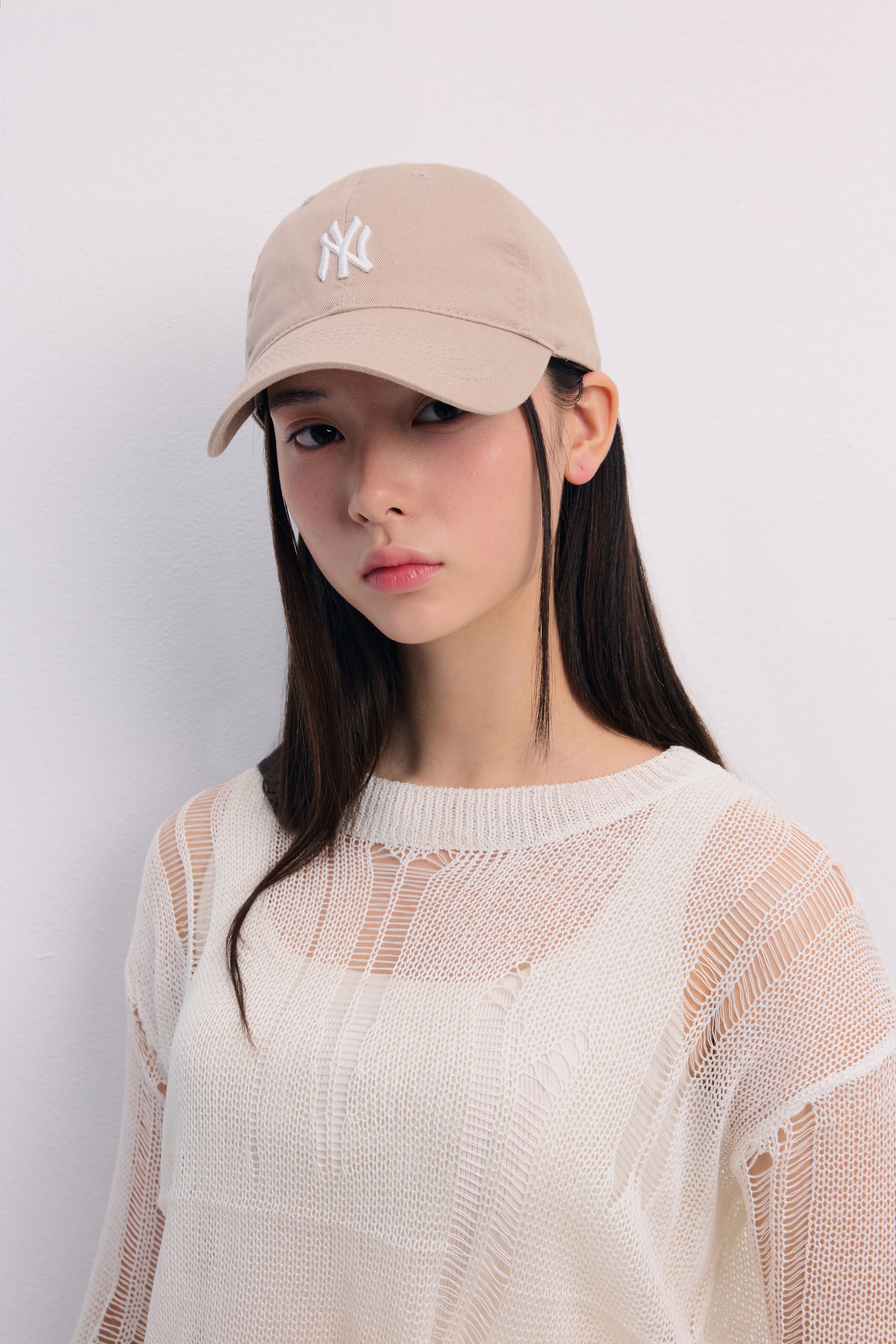 หมวกแก็ป Rookie Unstructured New York Yankees Ball Cap