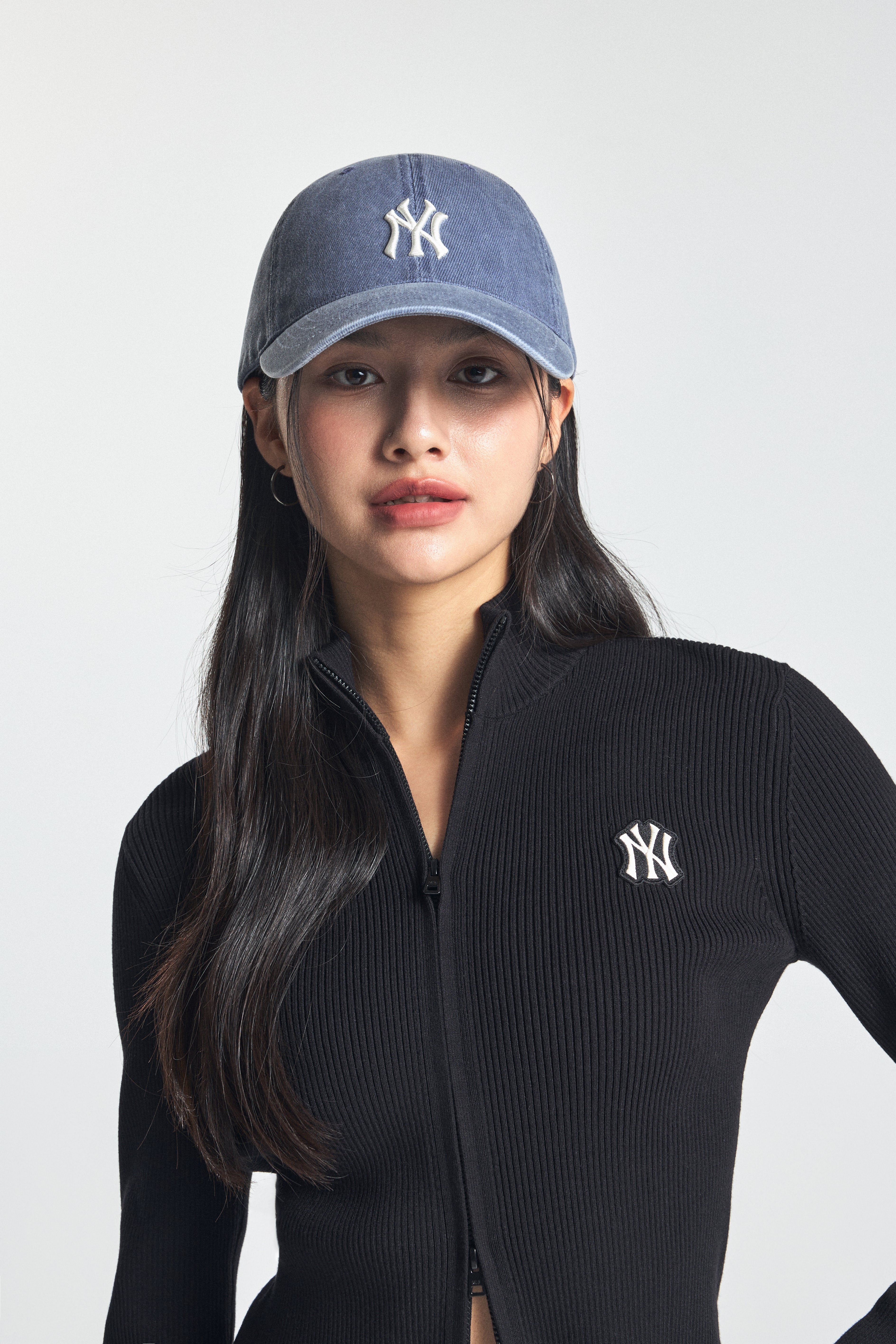 Basic New York Yankees Ball Cap