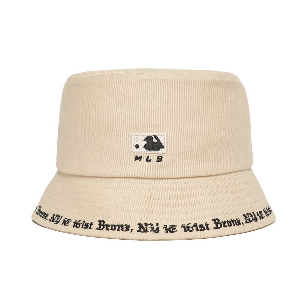 GOTHIC LETTERING NEW YORK YANKEES BUCKET HAT
