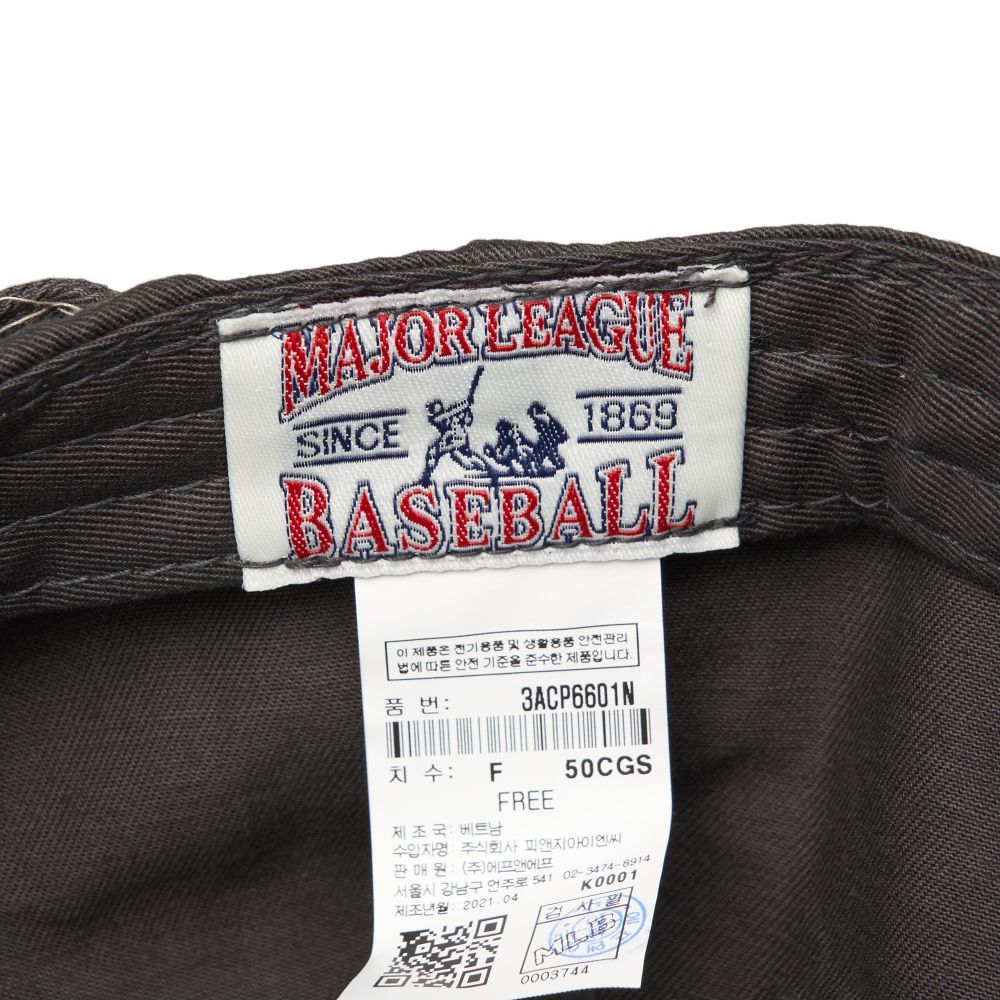 N-cover Unstructured New York Yankees Ball Cap