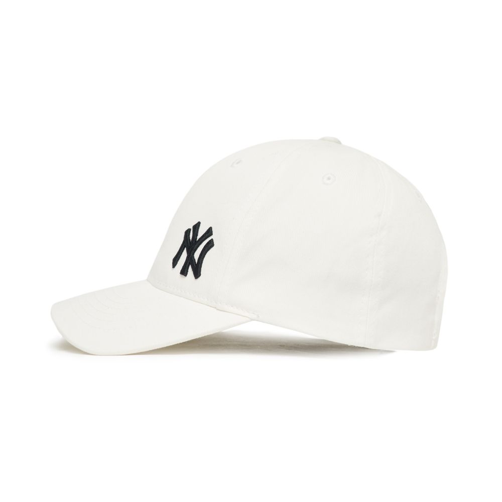 SCRIPT TAIL UNSTRUCTURED NEW YORK YANKEES BALL CAP