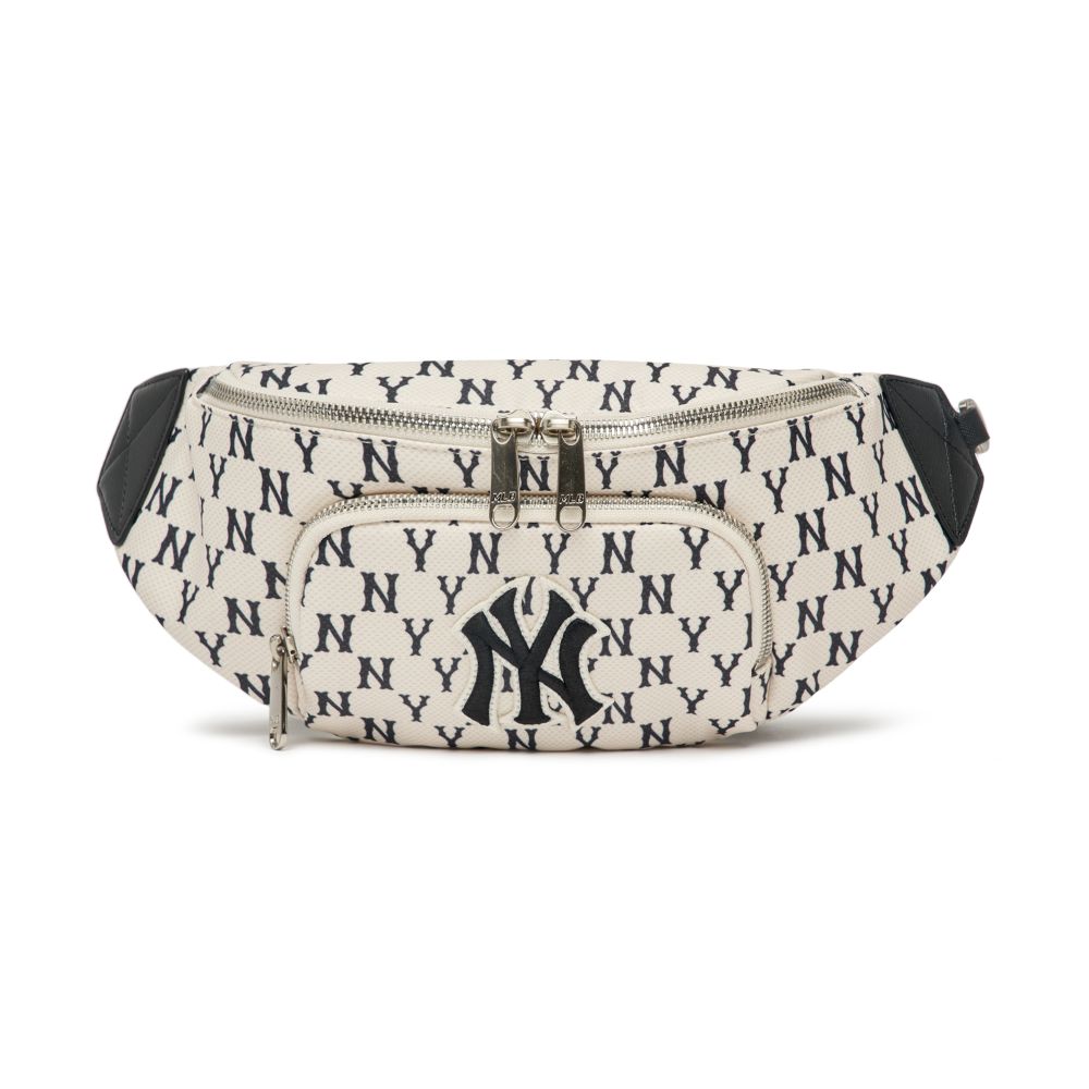 MLB Monogram Jacquard Bucket Bag NY Yankees (100% original)