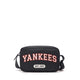 กระเป๋าสะพาย Varsity New York Yankees
